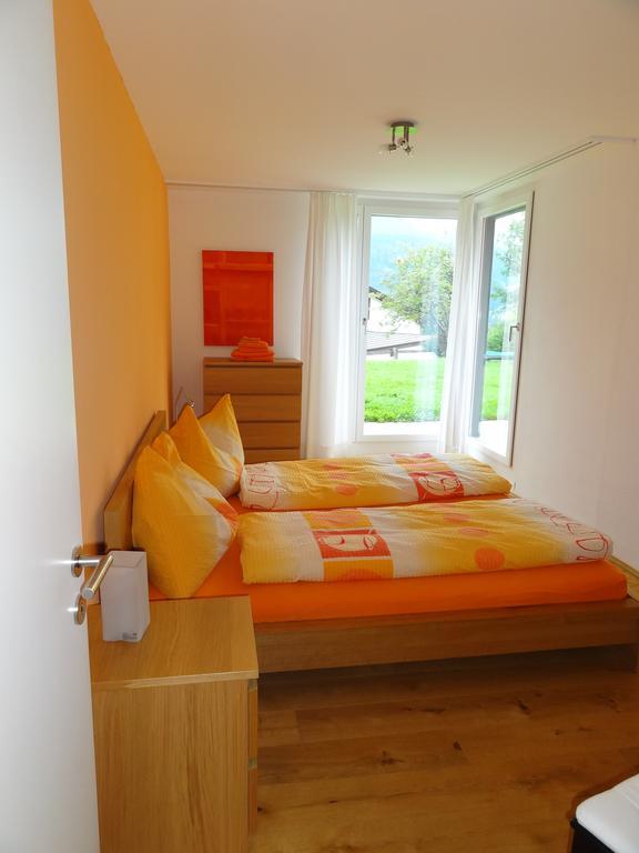 Ferienwohnung Chasa Felix Scuol Zimmer foto